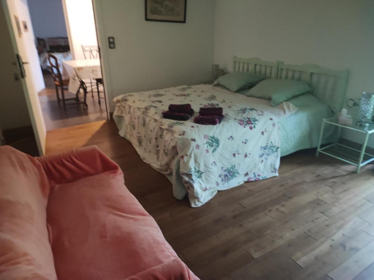 Vila Au Ptit Venton La Jaille-Yvon Exteriér fotografie